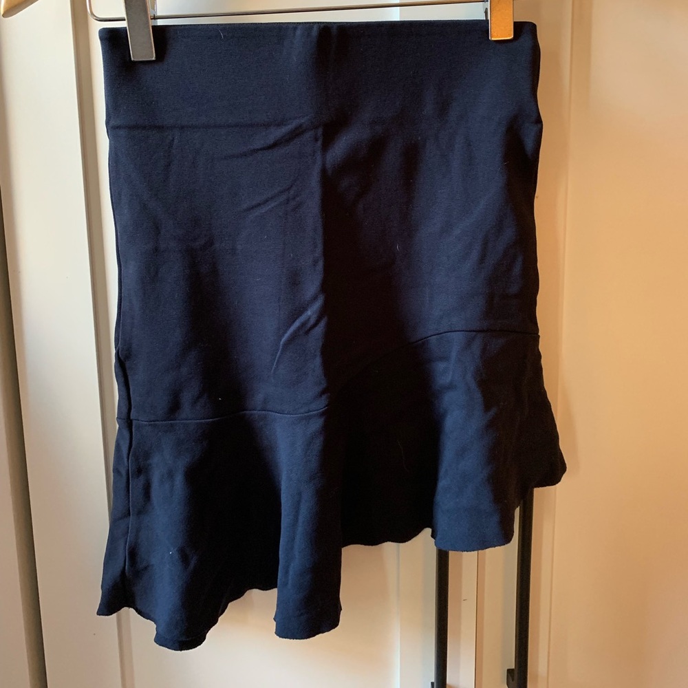 Asymmetrical mini skirt